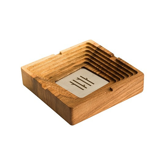 زیر سیگاری مربع پلکانی گردو