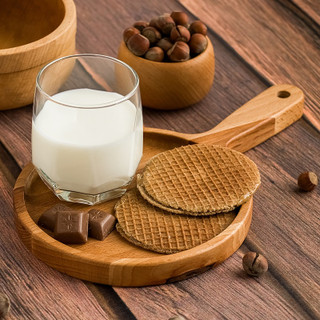 بشقاب چوبی