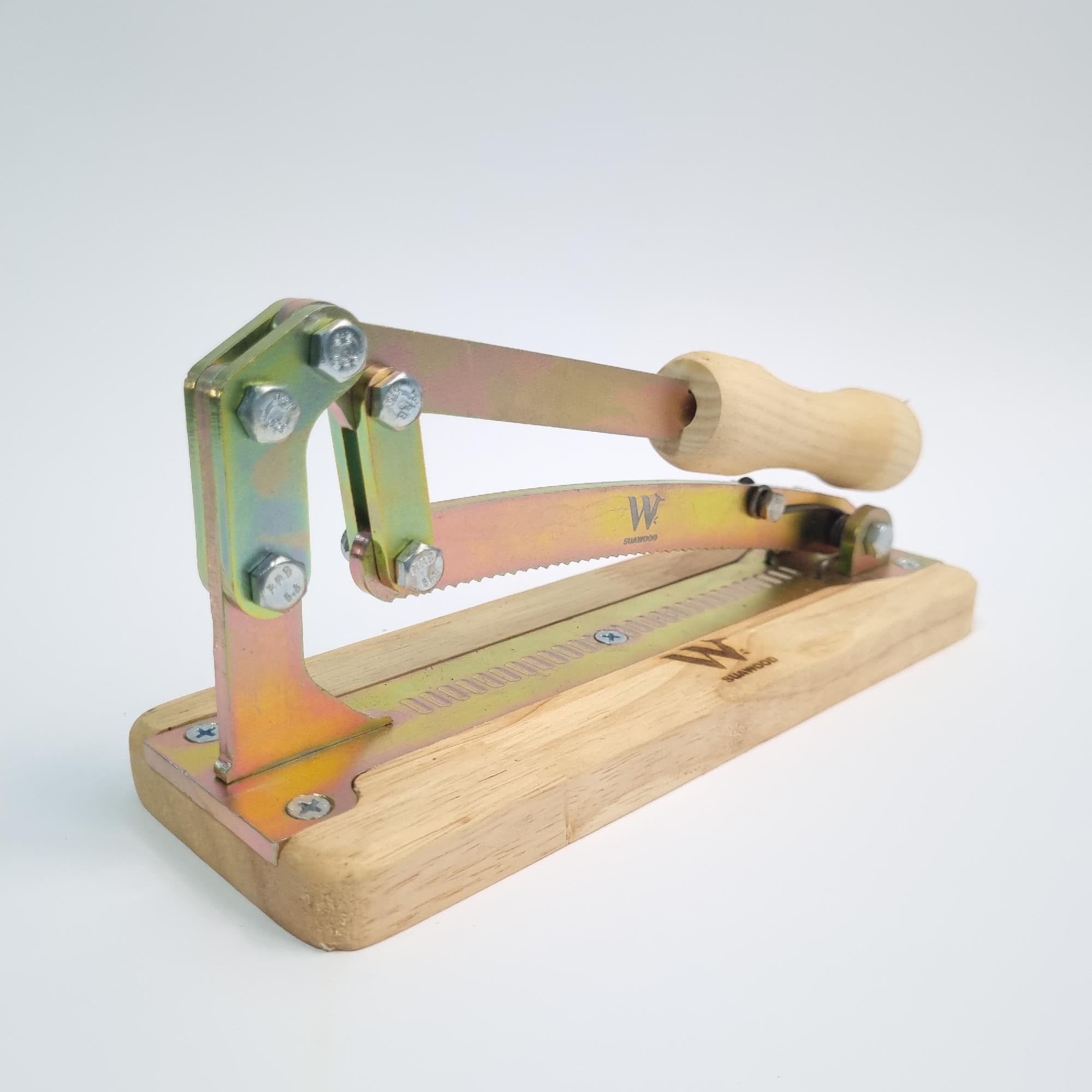 گردوشکن طلایی رنگین کمانی