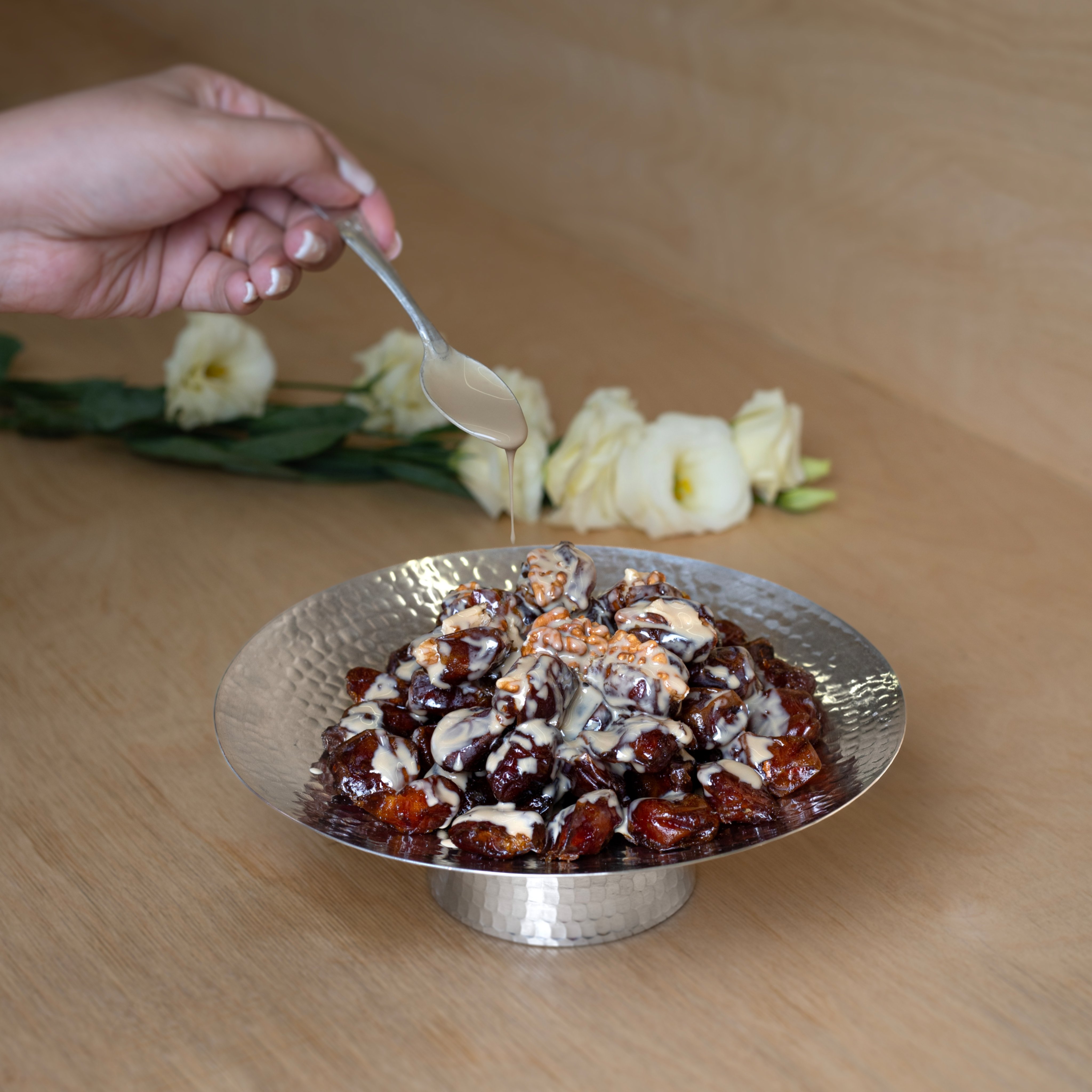 شیرینی خوری مسی مدل آوان 